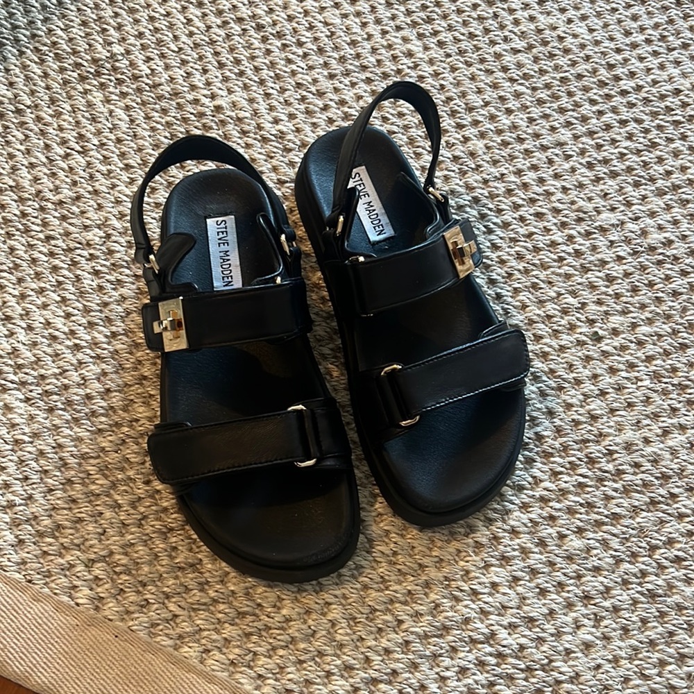 Steve Madden Women's Mona Slingback Footbed Sandals